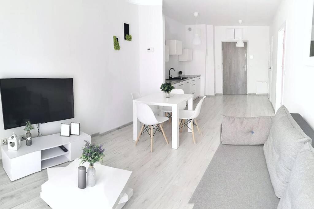 Promenada Gwiazd- Widok Na Morze. Apartment Miedzyzdroje